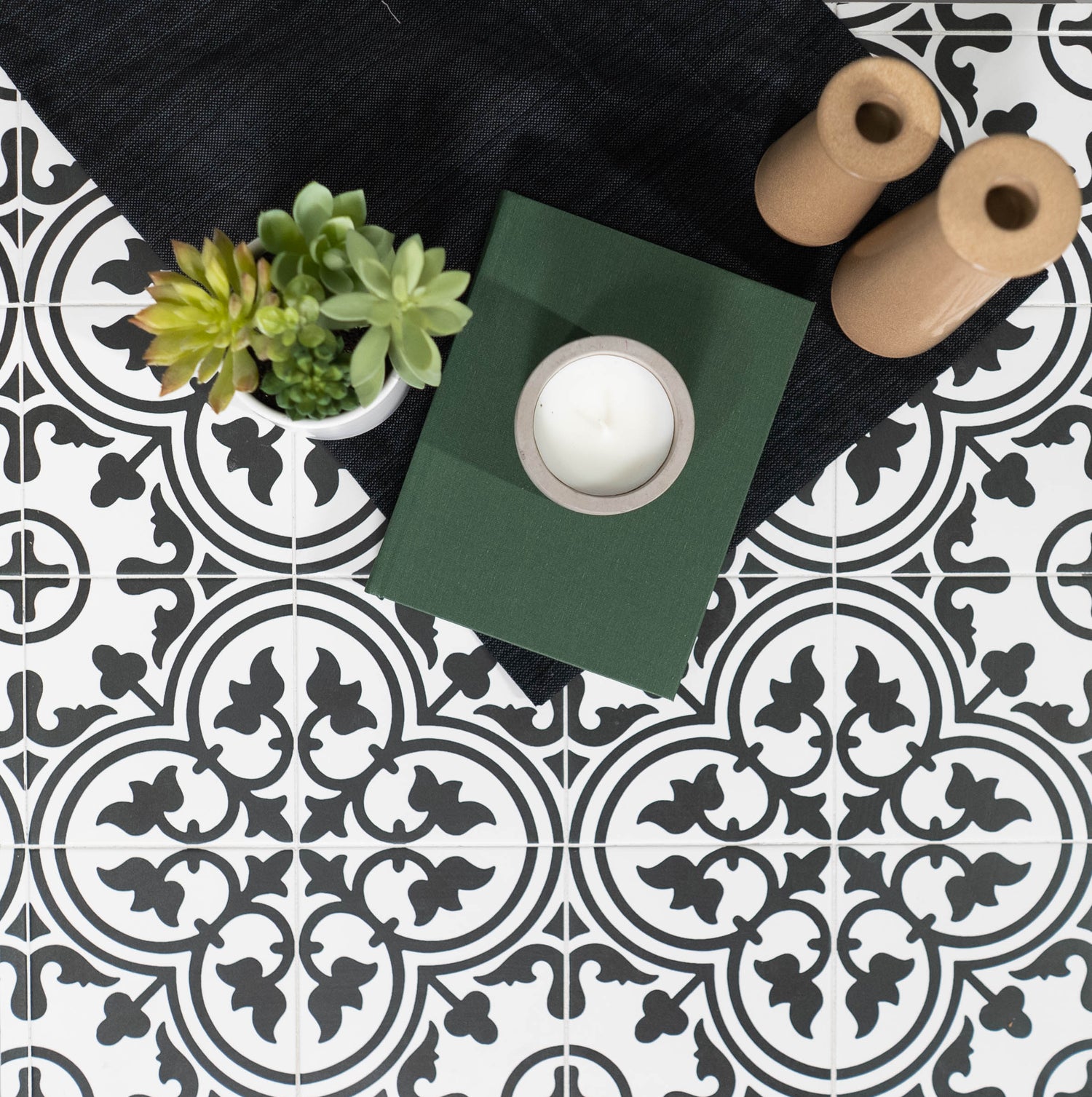 Valencia Deco 6x6 Clover B&w Matte Square Tile – Stone Products Unlimited