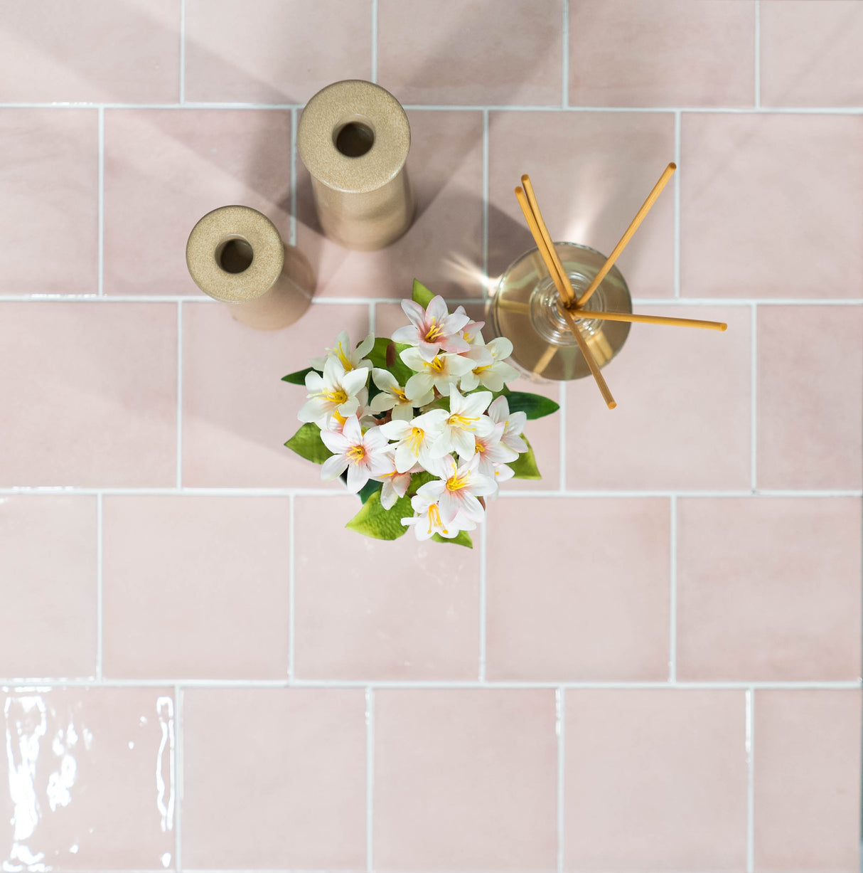 Country 5x5 Pink Glossy Square Tile - Sample