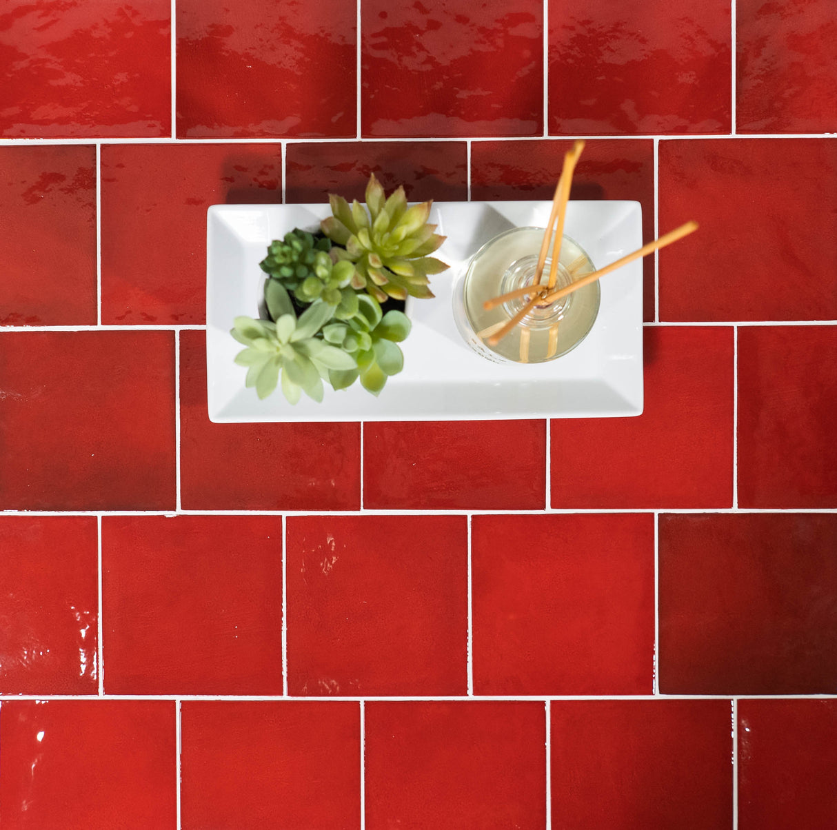 Country 5x5 Red Glossy Square Tile